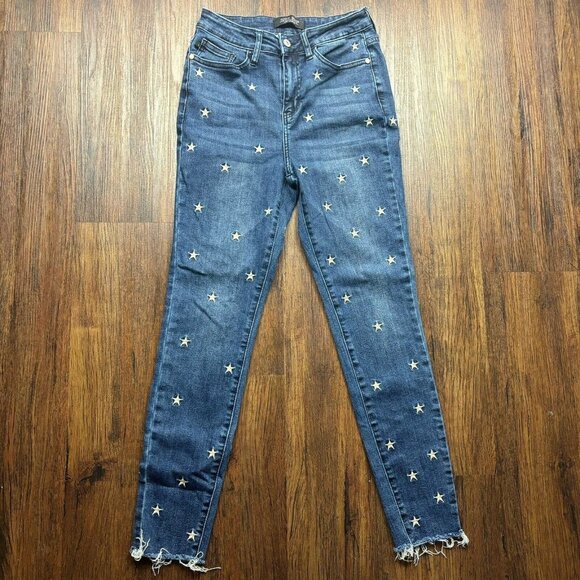 Judy Blue Medium Wash Faded Skinny Star Embroidered Raw Hem Jeans Size 5/27 - Picture 1 of 10